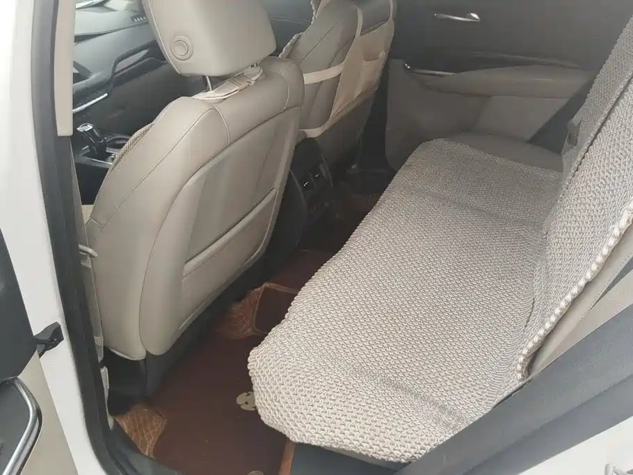 Cadillac XT4 2019 2018 Model 28T 4WD Leading