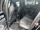 Фото 8 - Lynk & Co 03