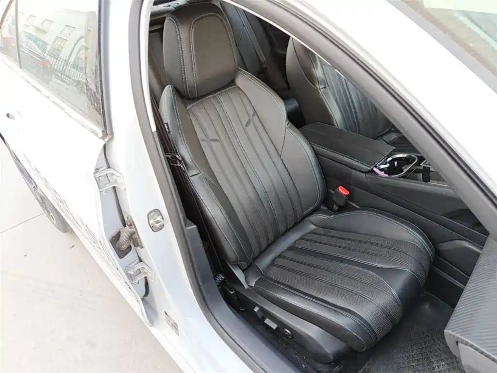 Peugeot 508 2023 508L 400THP Dynamic Flagship фото 25