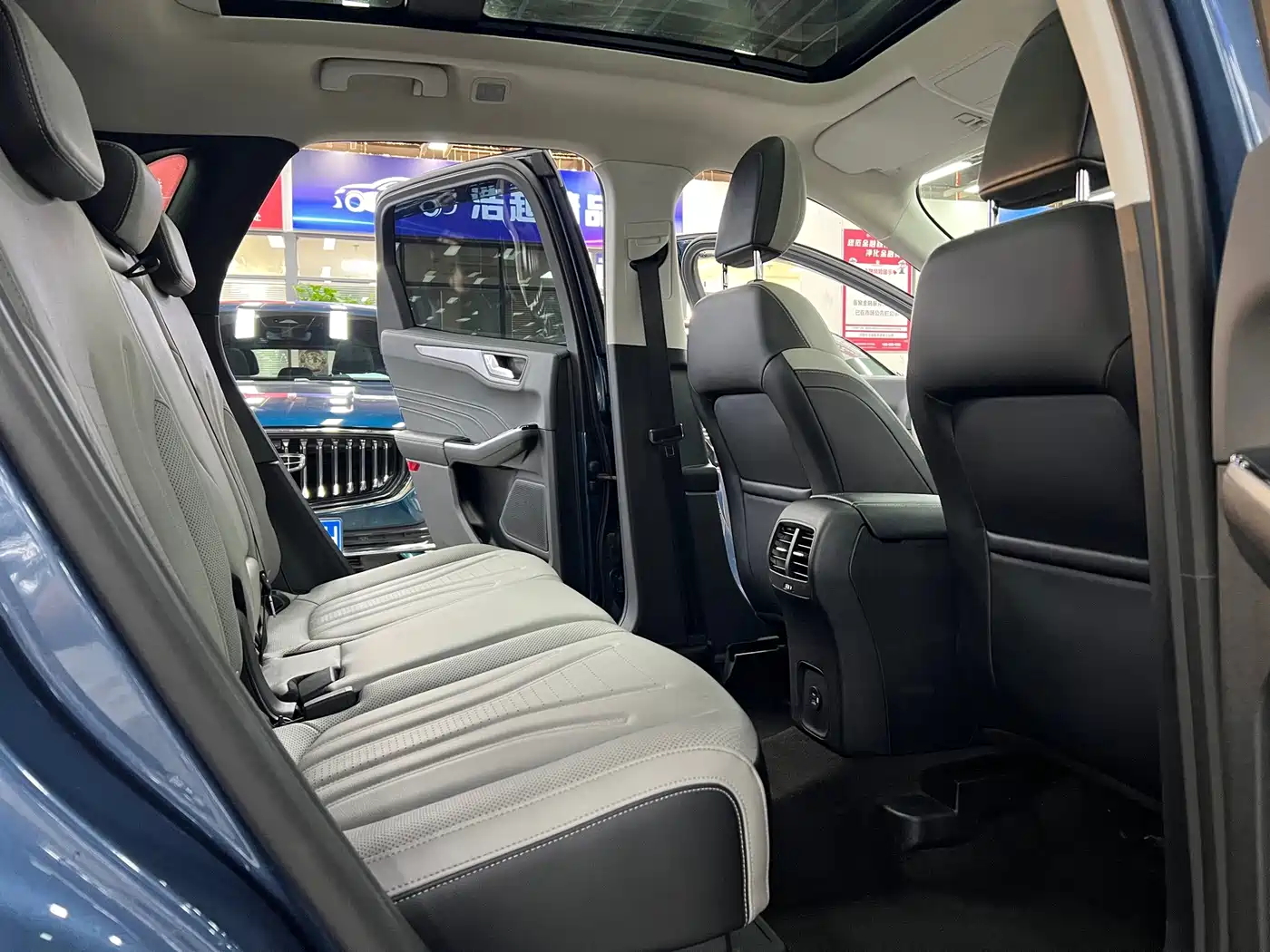 Ford Escape 2021 2020 EcoBoost 245 AWD Premium Edition