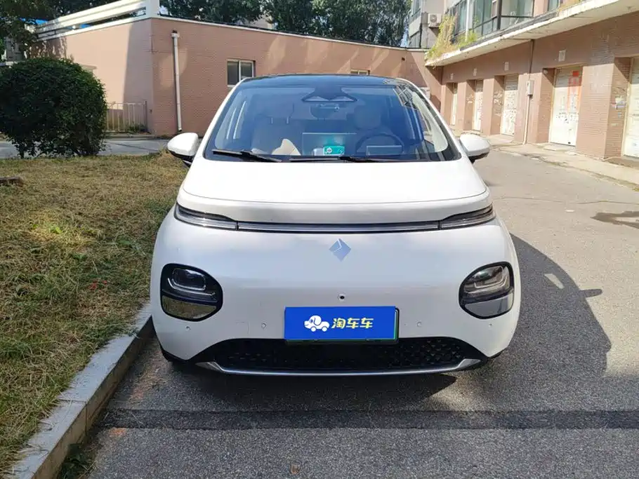 Фото 2 - Baojun Cloud