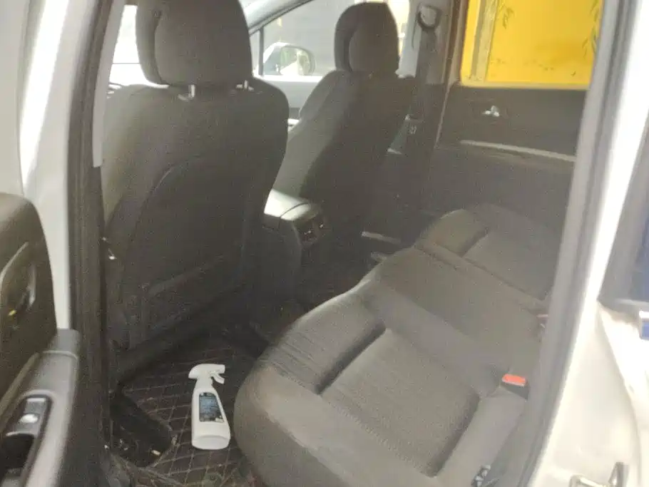 Peugeot 3008 2017 2016 1.6THP Automatic Standard Edition