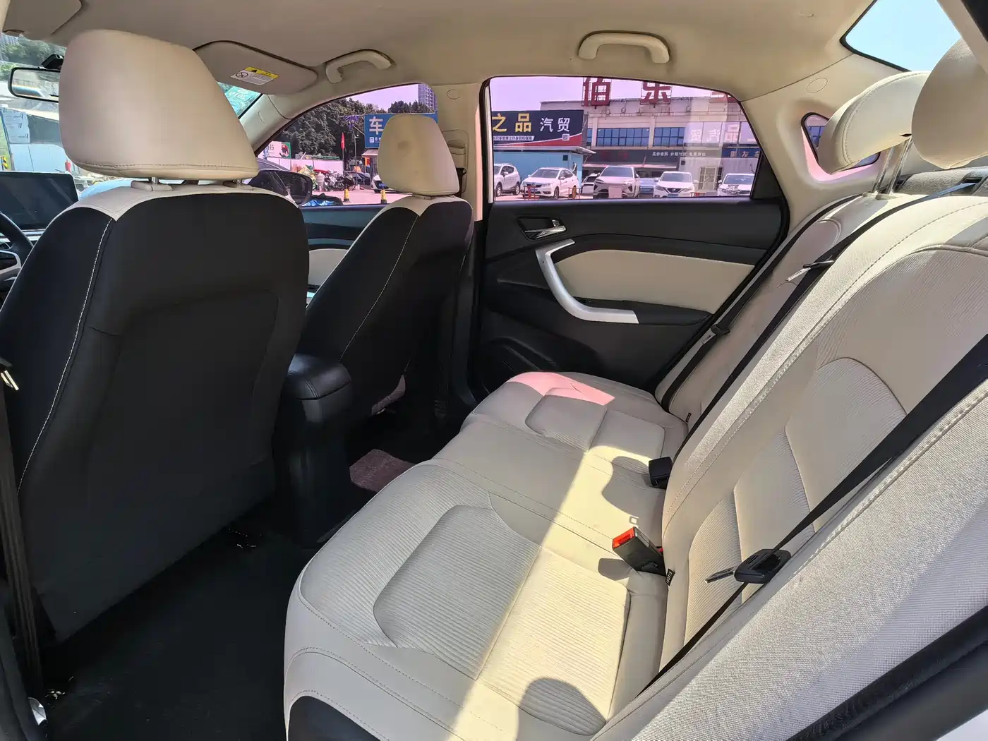 Changan Yuexiang V7 2017 2016 1.6L Manual Le Xiang (China IV)