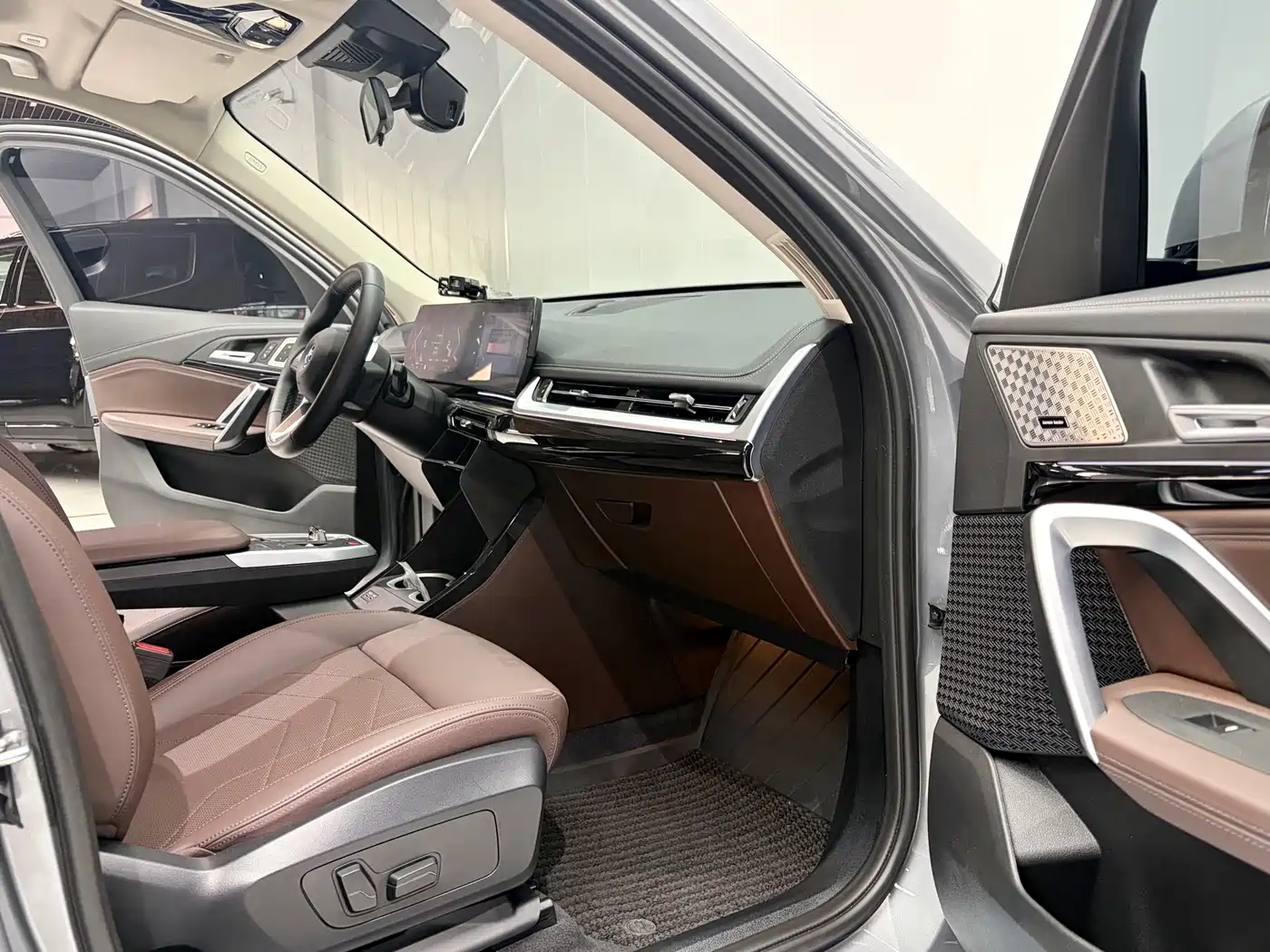 BMW X1 2024 sDrive25Li X Design Package фото 11