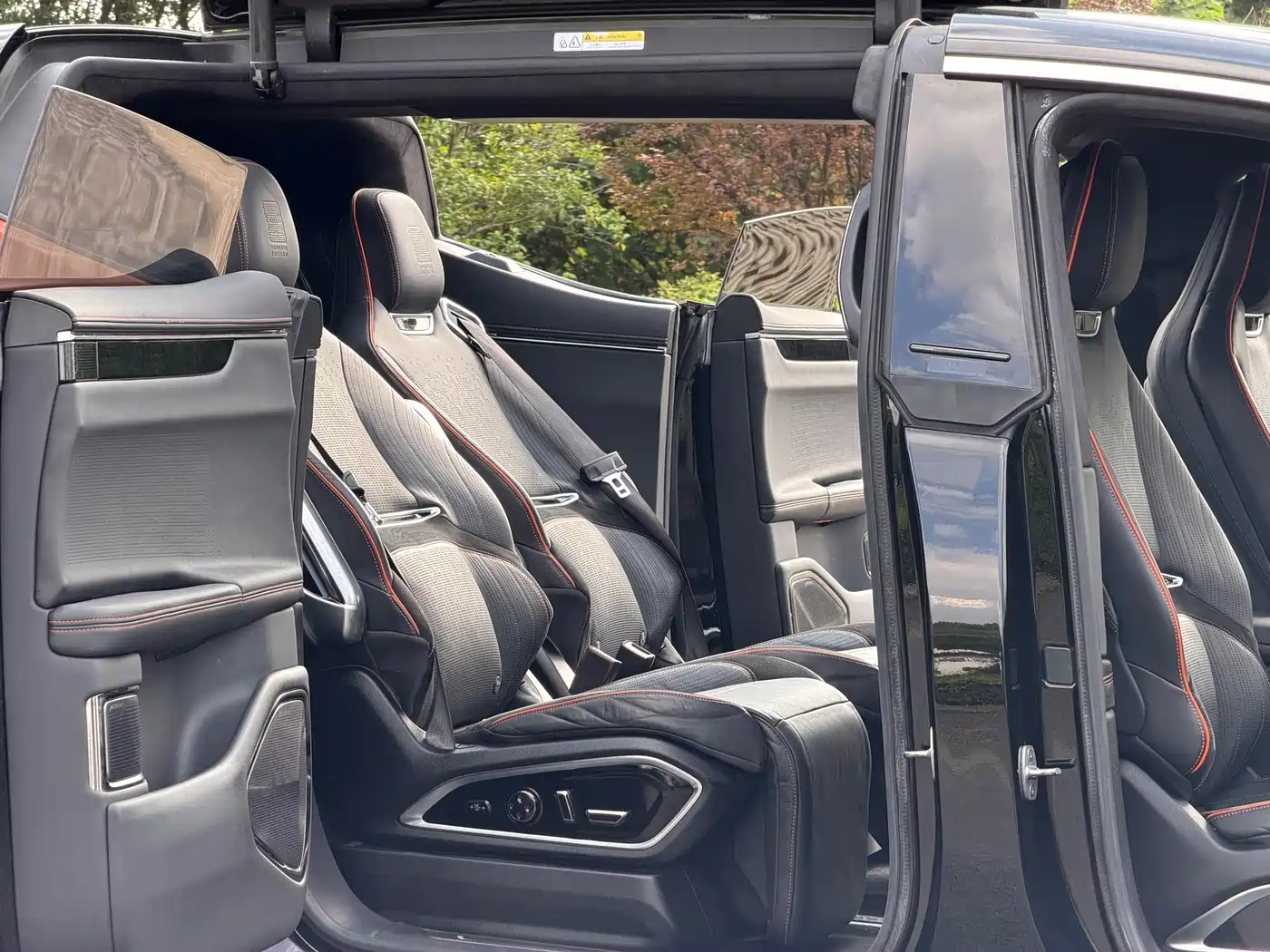 HiPhi X 2021 2021 Founder Edition 6-Seater