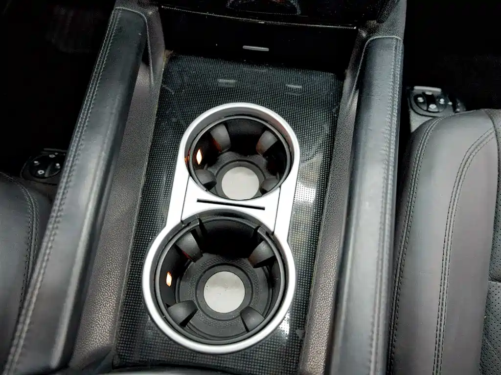 Mercedes-Benz M-Class AMG 2011 AMG ML 63 фото 14