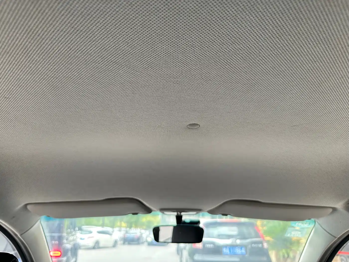 Baojun 310 2017 2016 1.2L Manual Value Edition