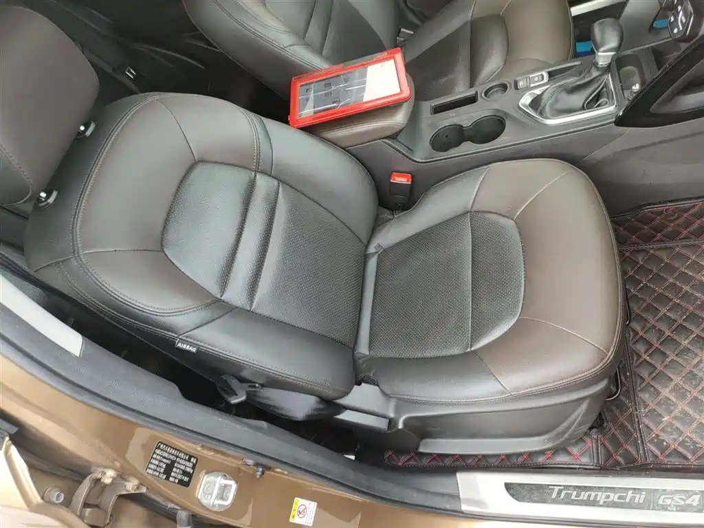GAC Trumpchi Trumpchi GS4 2017 235T Automatic 2WD Luxury Smart Connected Edition фото 25