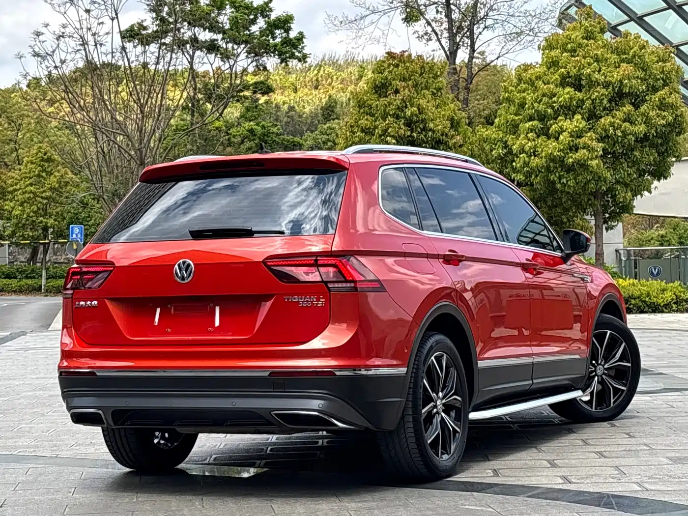 Volkswagen Tiguan L 2017 380TSI Automatic 4WD Ultimate Flagship Edition фото 7