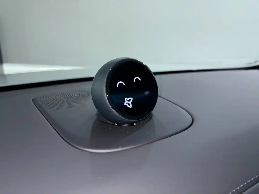 NIO ES8 2026 2025 Model 6-Seat Executive Luxury Edition