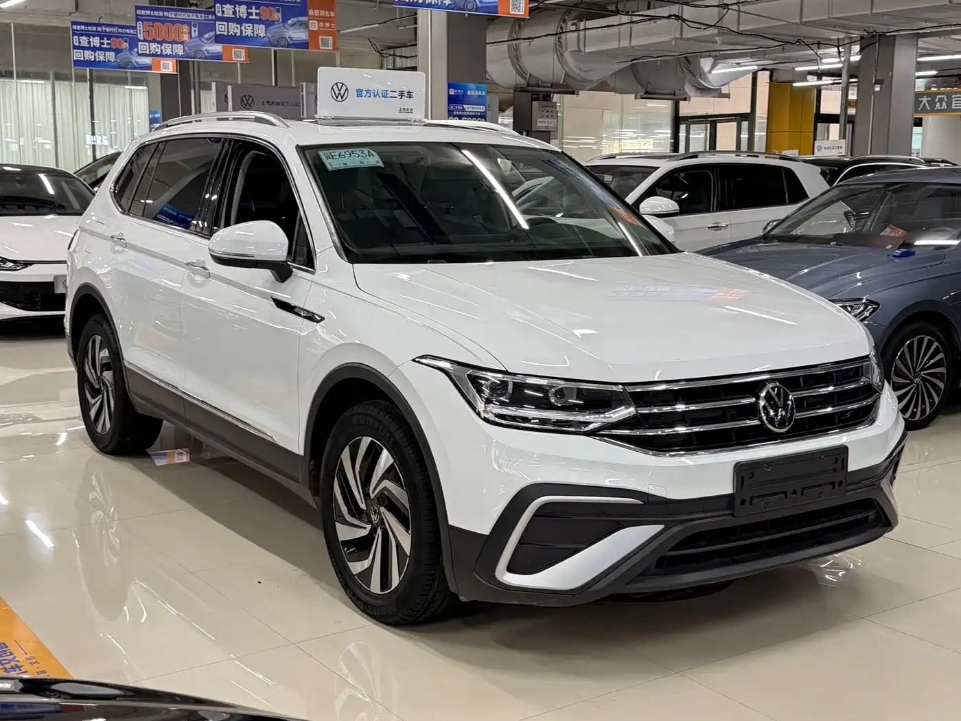Volkswagen Tiguan L 2023 280TSI 2WD Trend Limited Edition фото 3