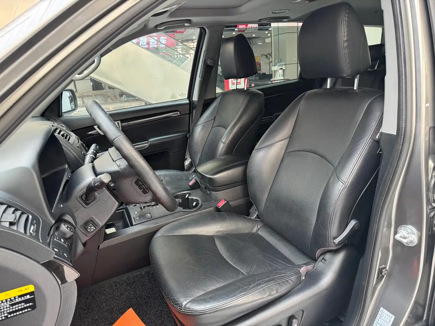 Kia Borego 2013 3.8L Luxury Edition China V фото 13