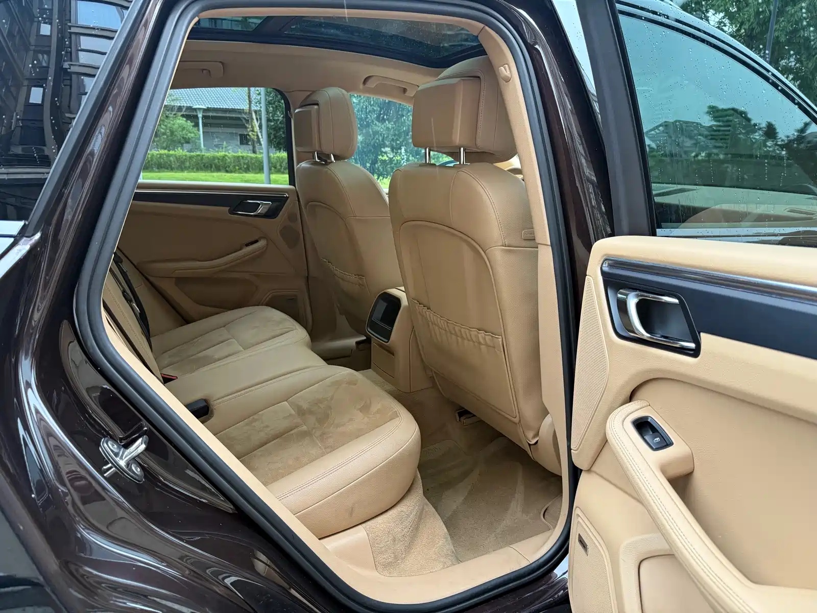 Photo 12 - Porsche Macan