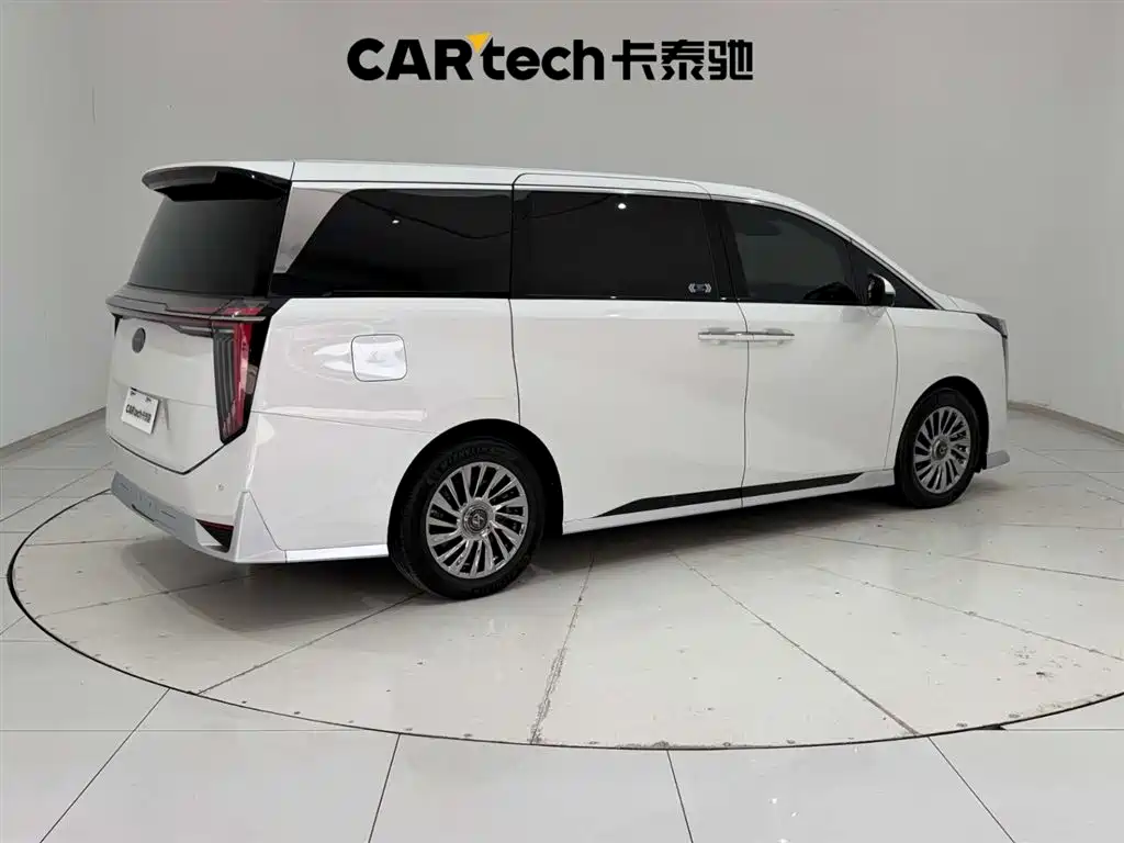 GAC Trumpchi Trumpchi M8 2023 Model Master Series 400T Flagship Edition фото 11
