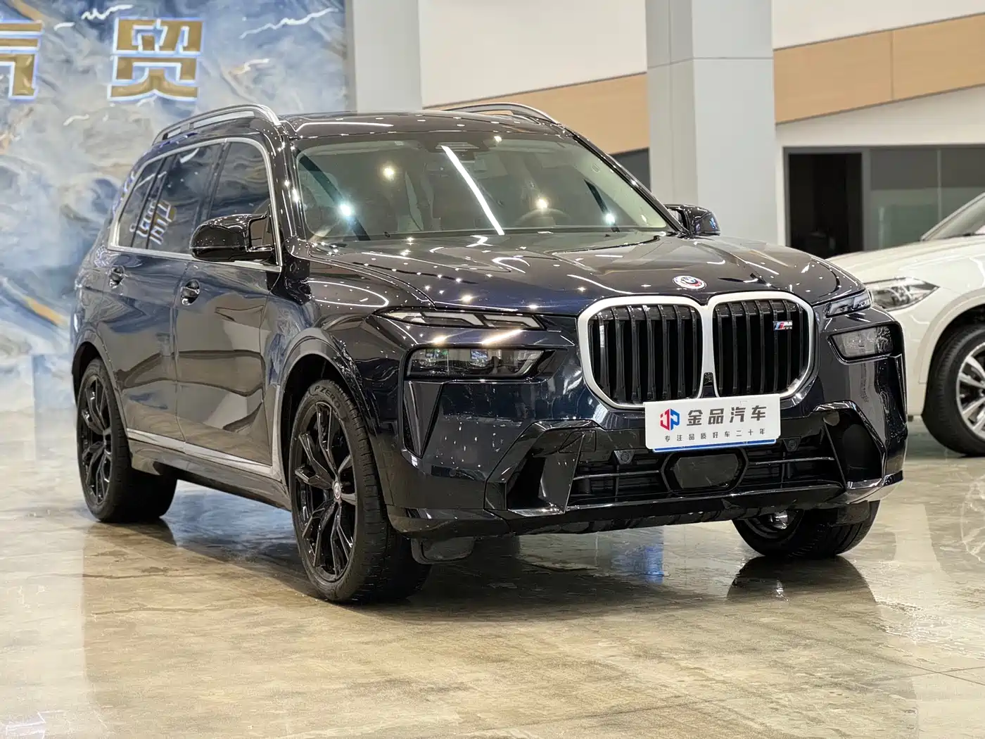 BMW X7 M60i 2023 xDrive M60i фото 3