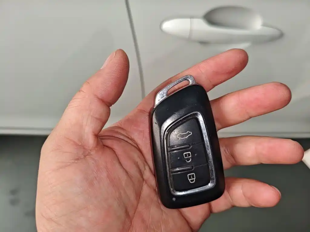 Dongfeng Aeolus Dongfeng Fengshen AX7 2017 2016 2.0L Automatic Smart Comfort
