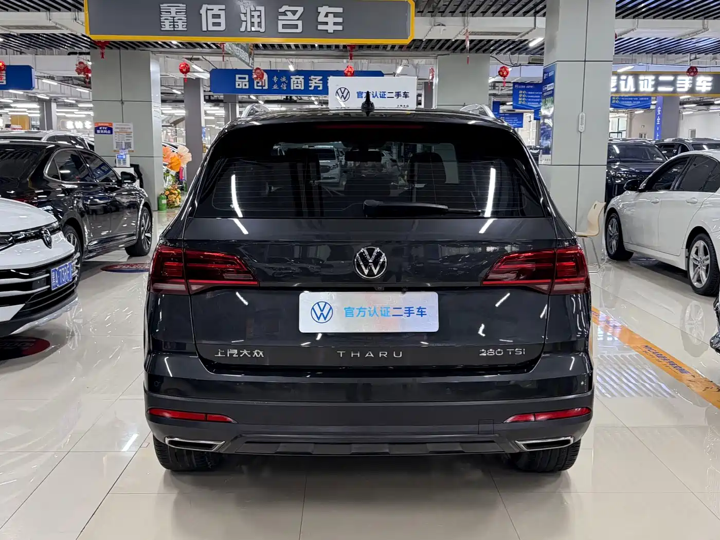 Volkswagen Tharu 2022 280TSI FWD Luxury Edition фото 7