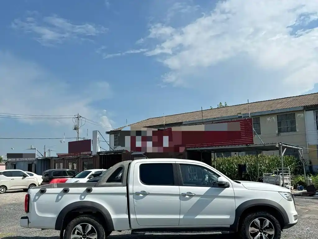 JAC Motors JAC T8 2018 2018 Model 2.0T Diesel 2WD Luxury Large Double HFC4DB2-1D1