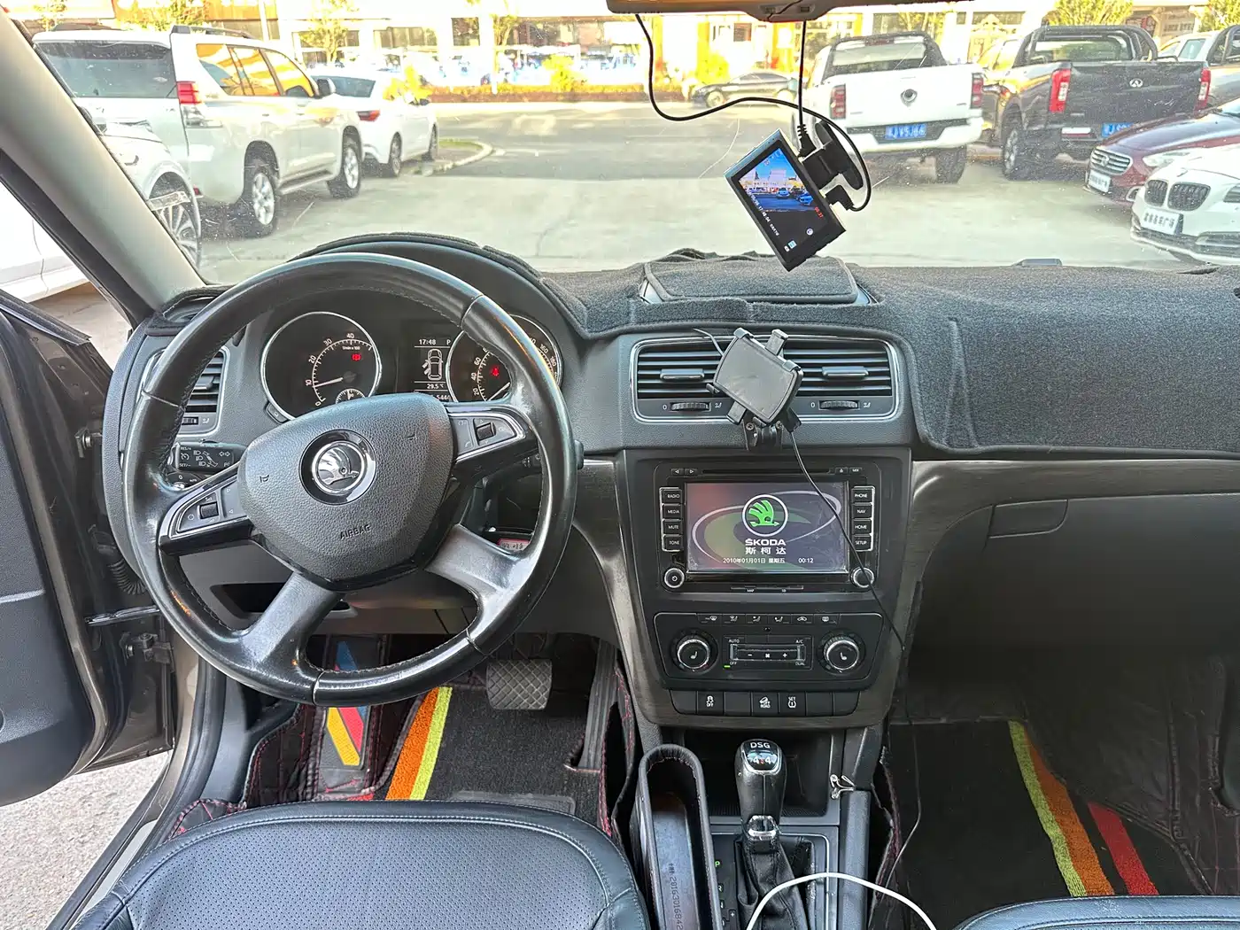 Škoda Yeti 2014 1.8TSI DSG Off-Road Edition фото 8