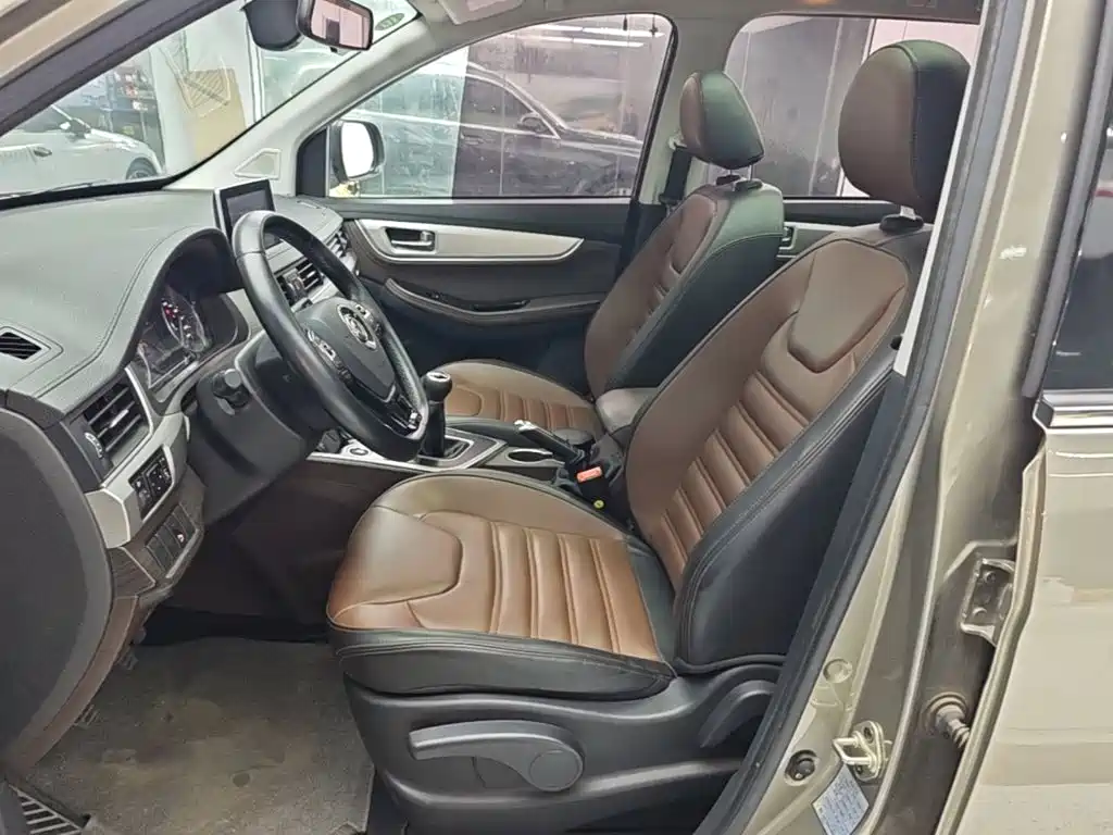 Dongfeng Fengxing Jingyi X6 2018 2017 Power Series 1.5T Manual Deluxe