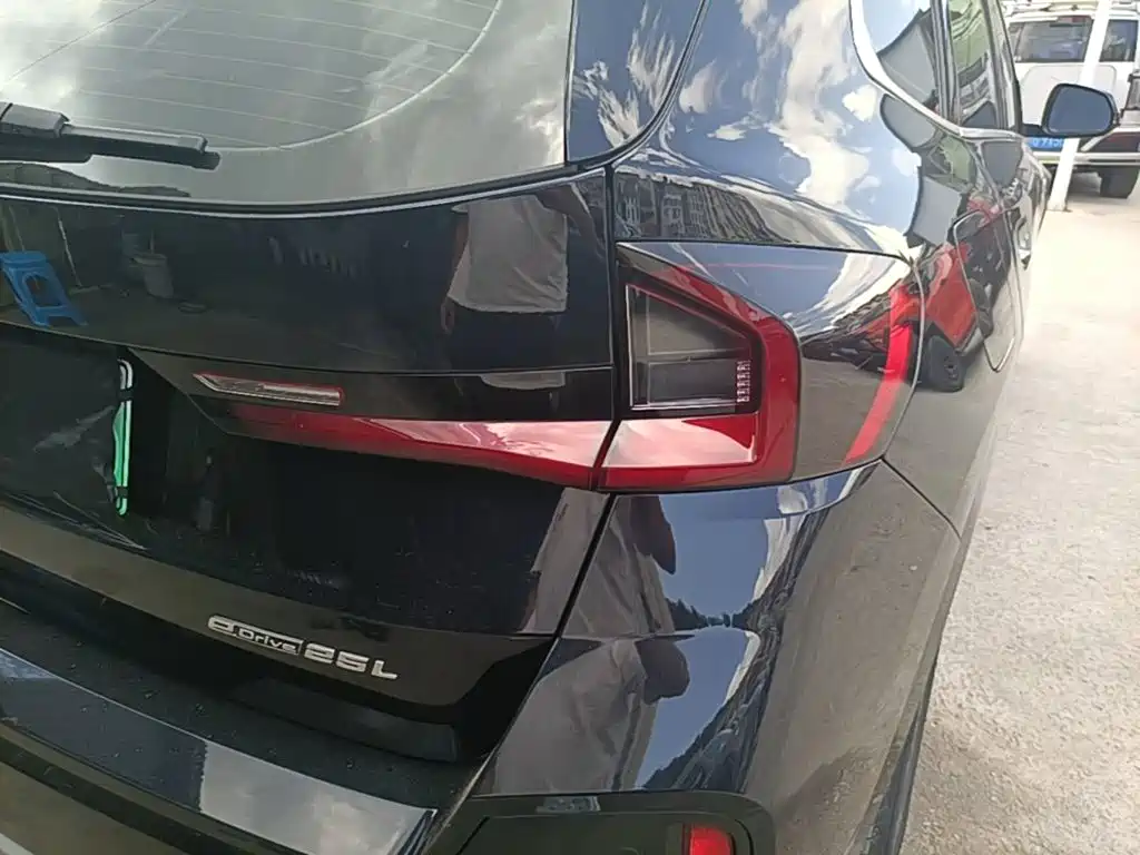 BMW iX1 2024 2023 eDrive25L M Sport Package