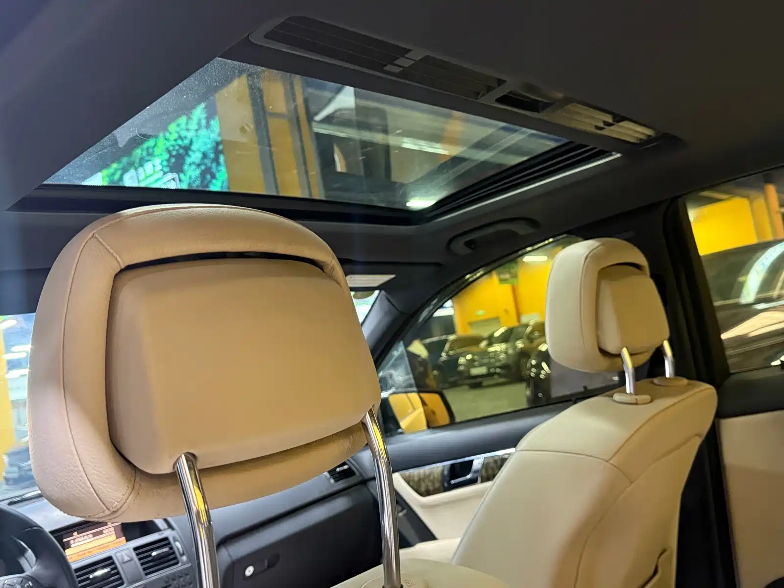 Фото 17 - Mercedes-Benz C-Class