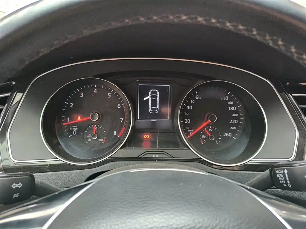 Volkswagen Magotan 2018 330TSI DSG Luxury фото 4