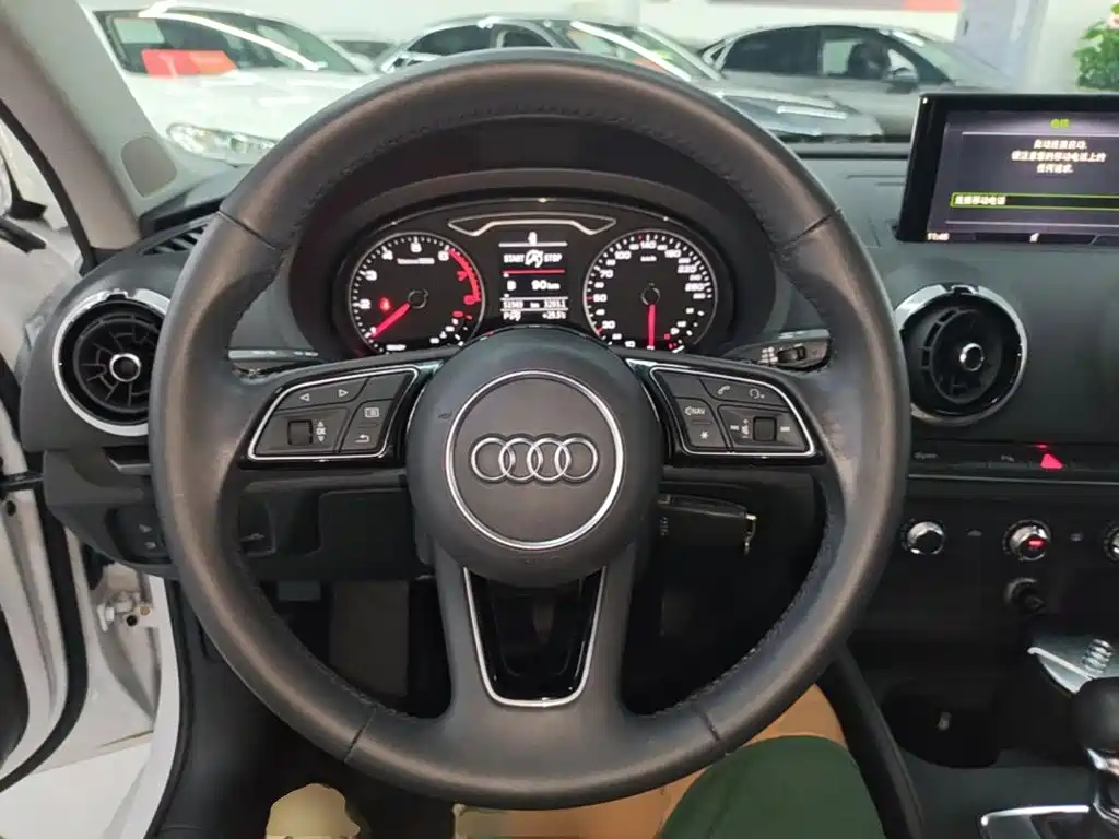 Фото 11 - Audi A3
