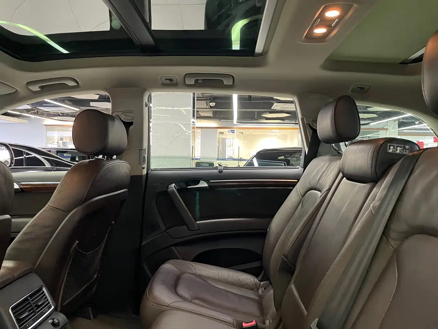 Фото 29 - Audi Q7