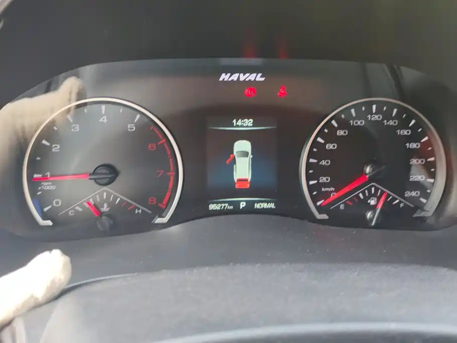 Фото 14 - Haval H6