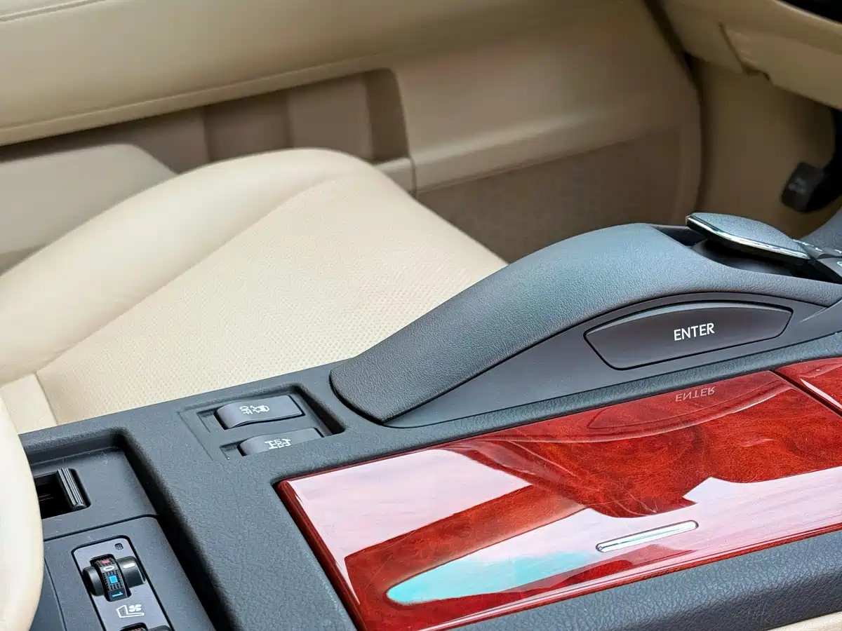 Lexus RX Classic 2009 Model 350 Premium Edition фото 26