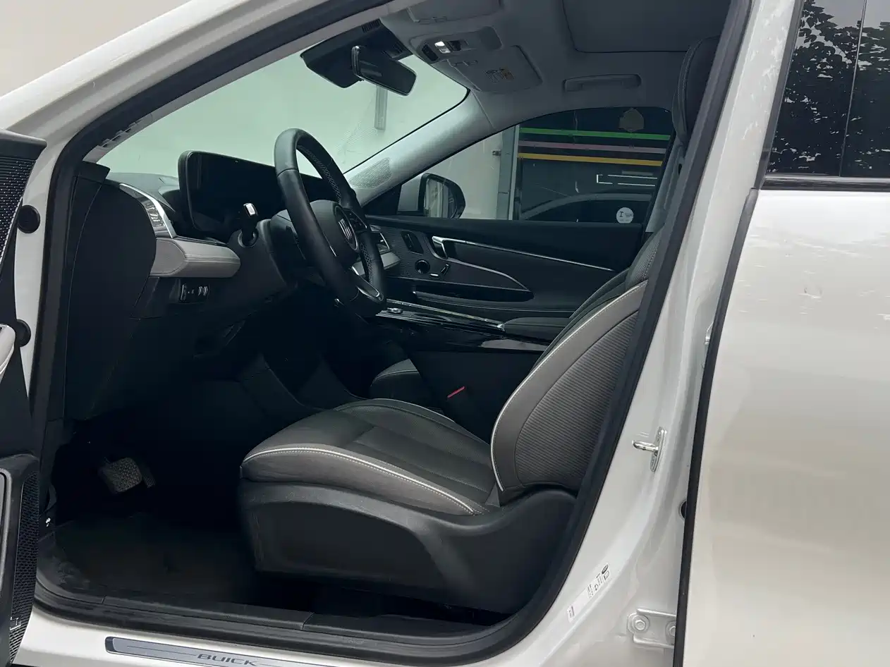 Buick E5 2023 2023 Premium Long Range Edition