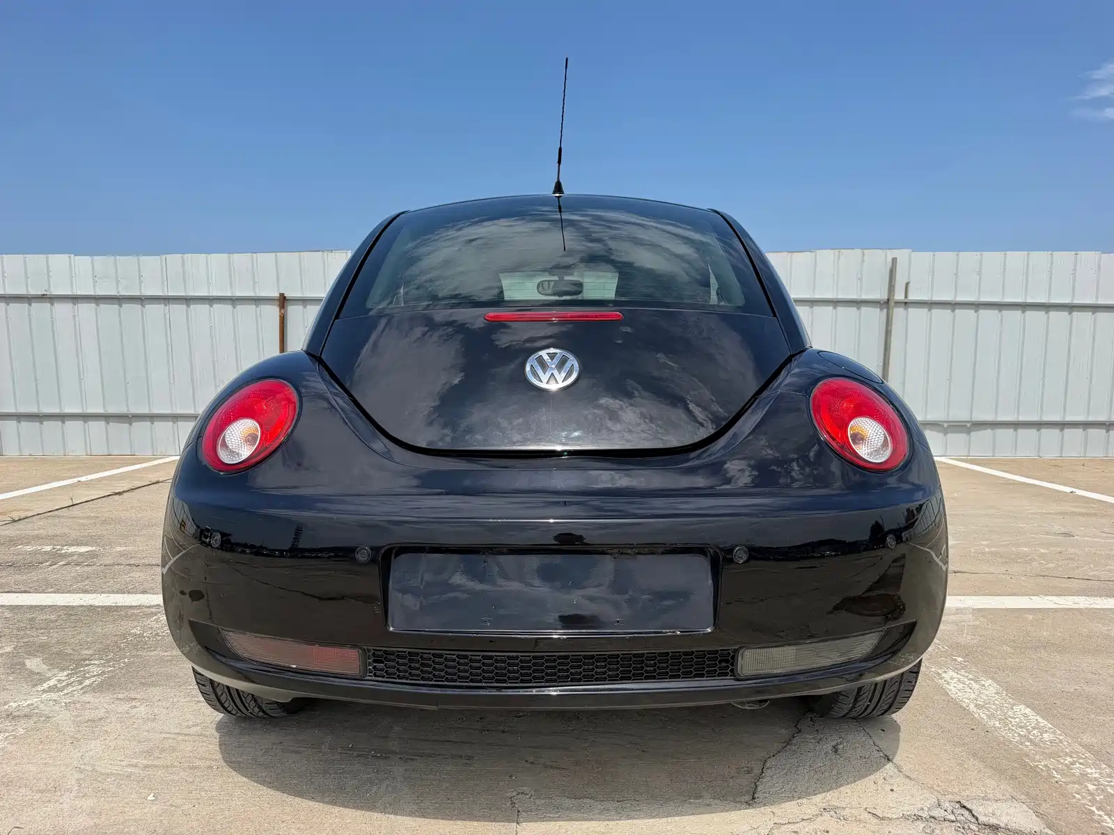 Photo 28 - Volkswagen Beetle