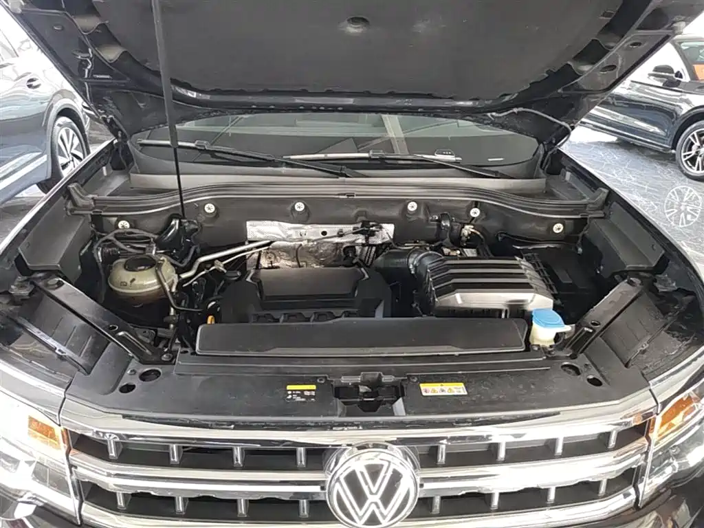 VOLKSWAGEN TOURANG