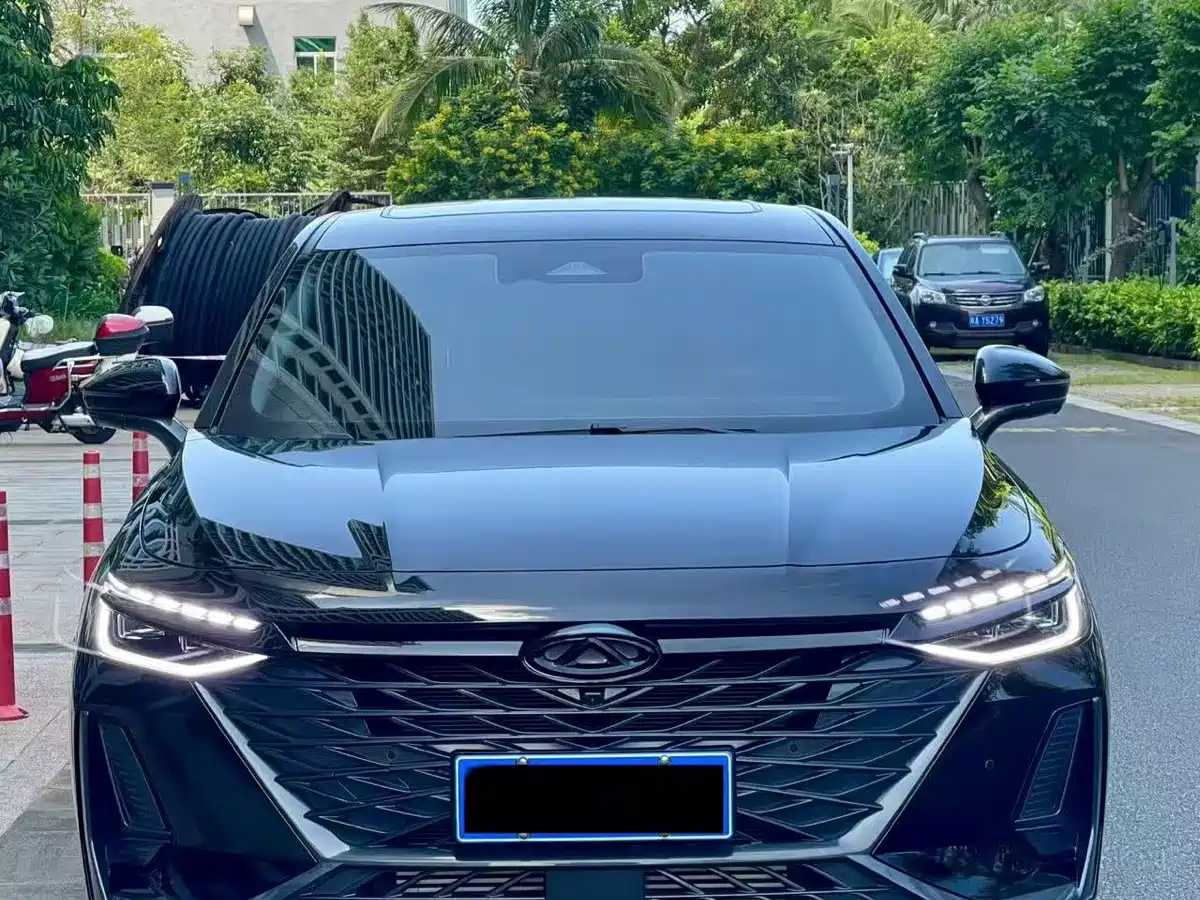 Фото 2 - Chery Arrizo 8