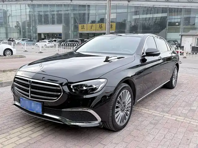 Mercedes-Benz E-Class 2023 Facelift E 300 L Luxury