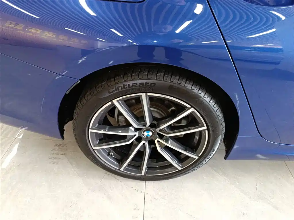 BMW 3 Series 2020 325Li M Sport Package фото 26