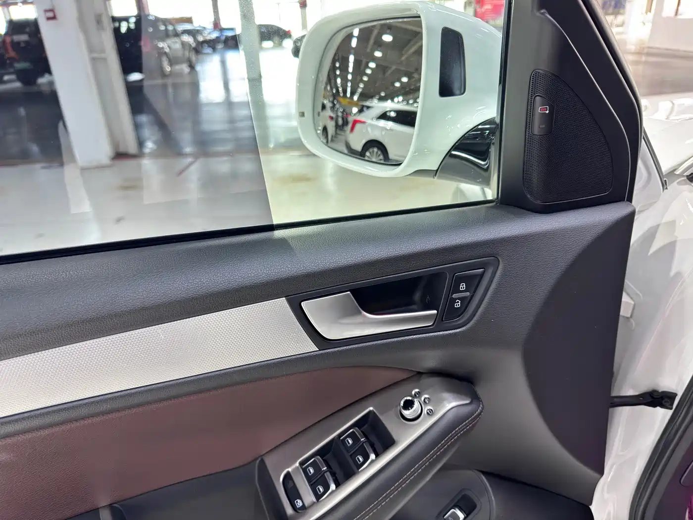 Audi Q5 2018 2017 Plus 40 TFSI Technology