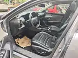Фото 5 - Citroën Versailles C5 X