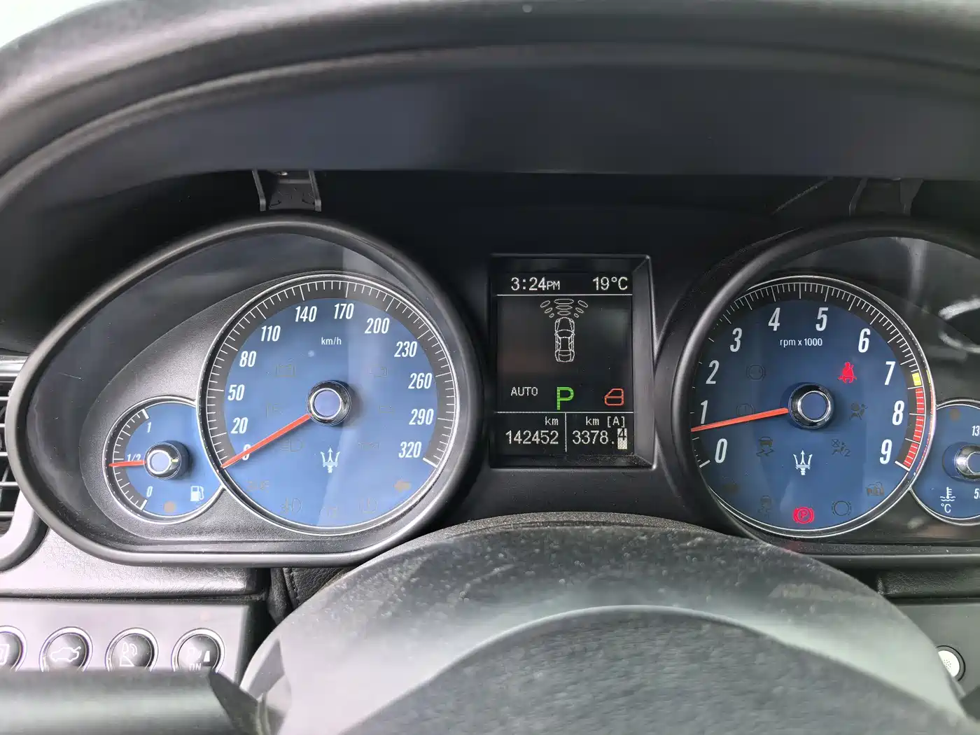 Maserati Quattroporte 2012 2010 4.7L Sport Edition