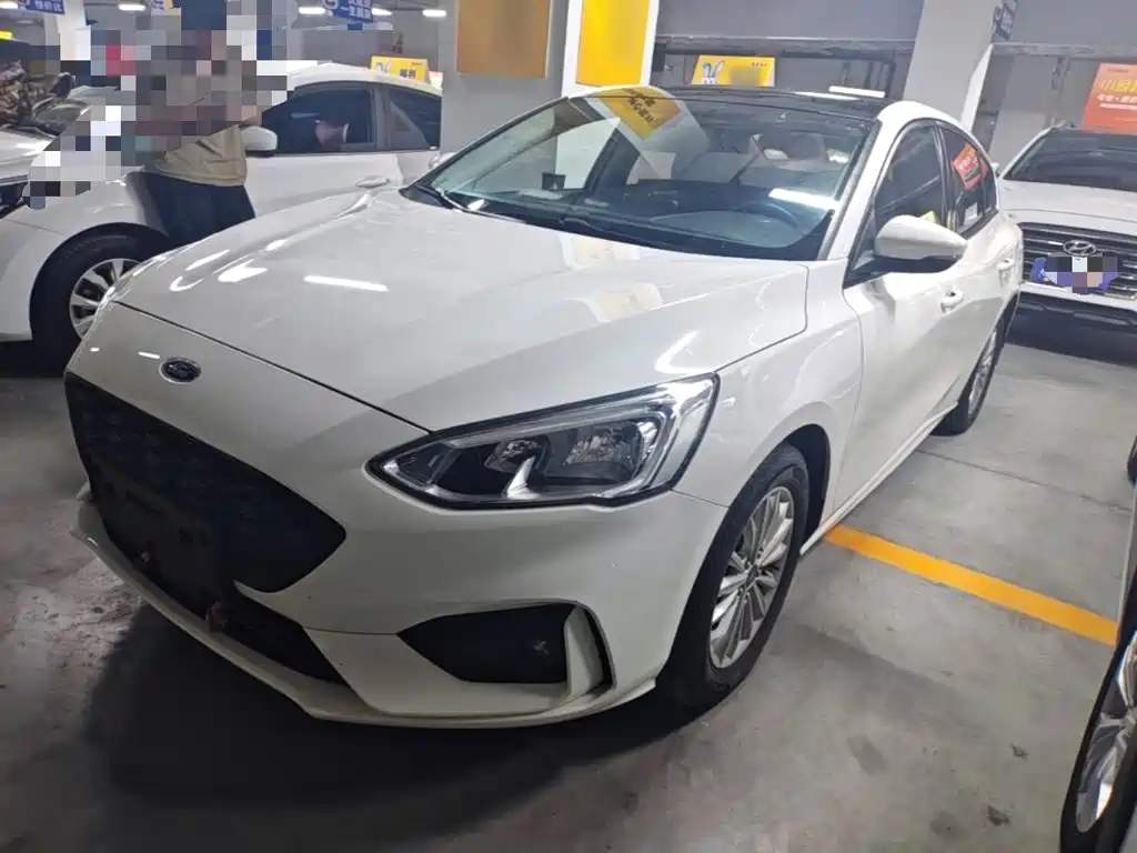 Ford Focus 2020 Sedan EcoBoost 180 Automatic Sharp Trend Type