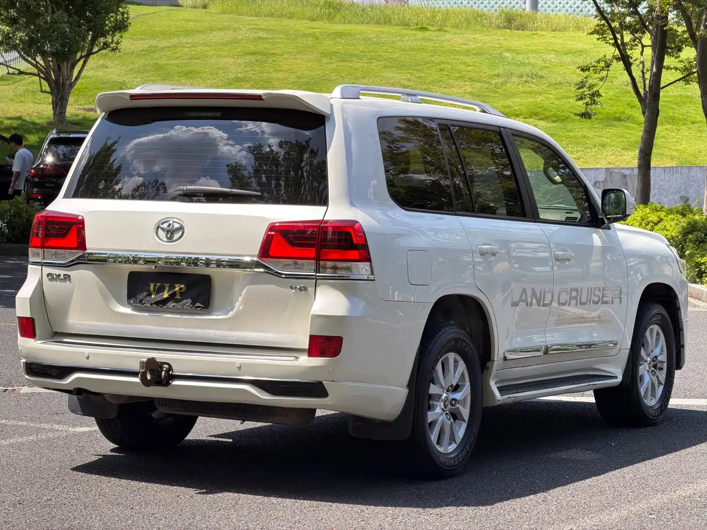 Toyota Land Cruiser (Import) 2018