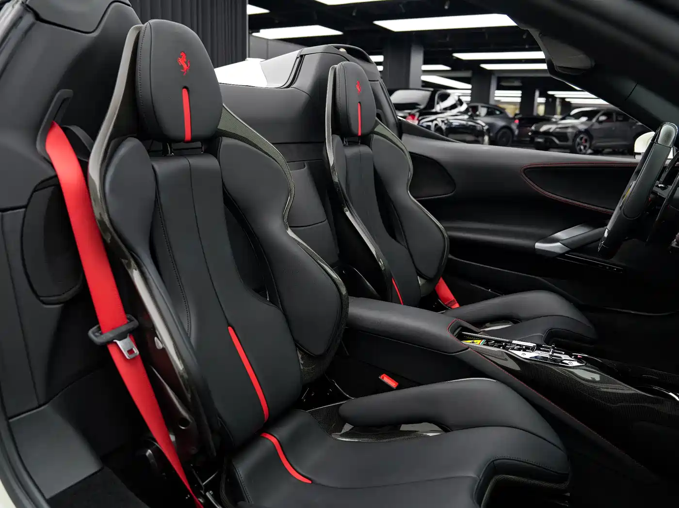 Ferrari SF90 2025 2021 3.9T V8 Spider
