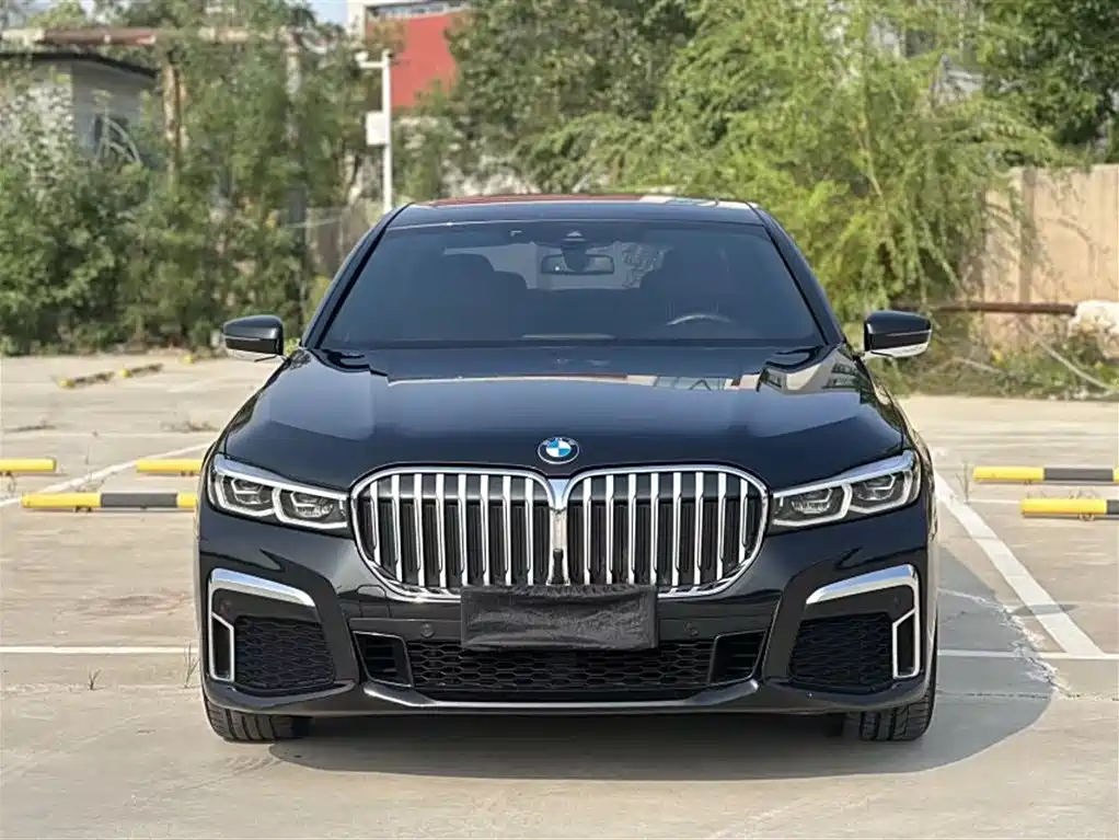 BMW 7 Series 2019 Facelift 730Li M Sport Package фото 3