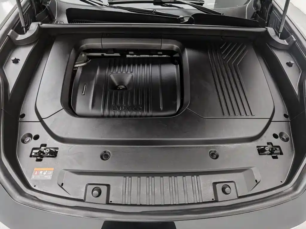 Lynk & Co 09 2024 2024 2.0T 4WD Global Version 7-seater