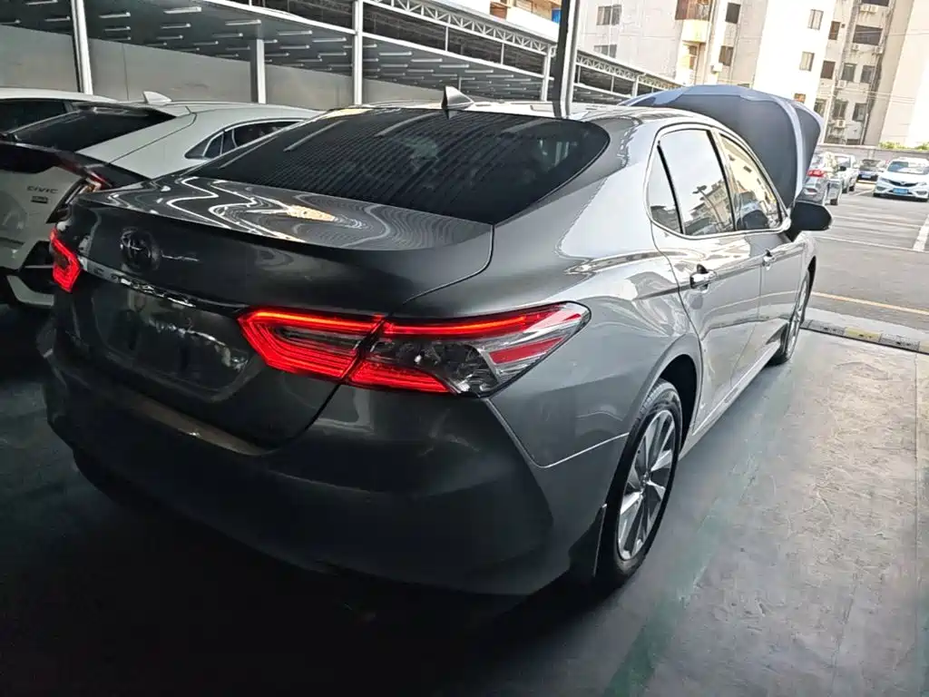 Toyota Camry 2022 2021 2.0G Luxury Edition