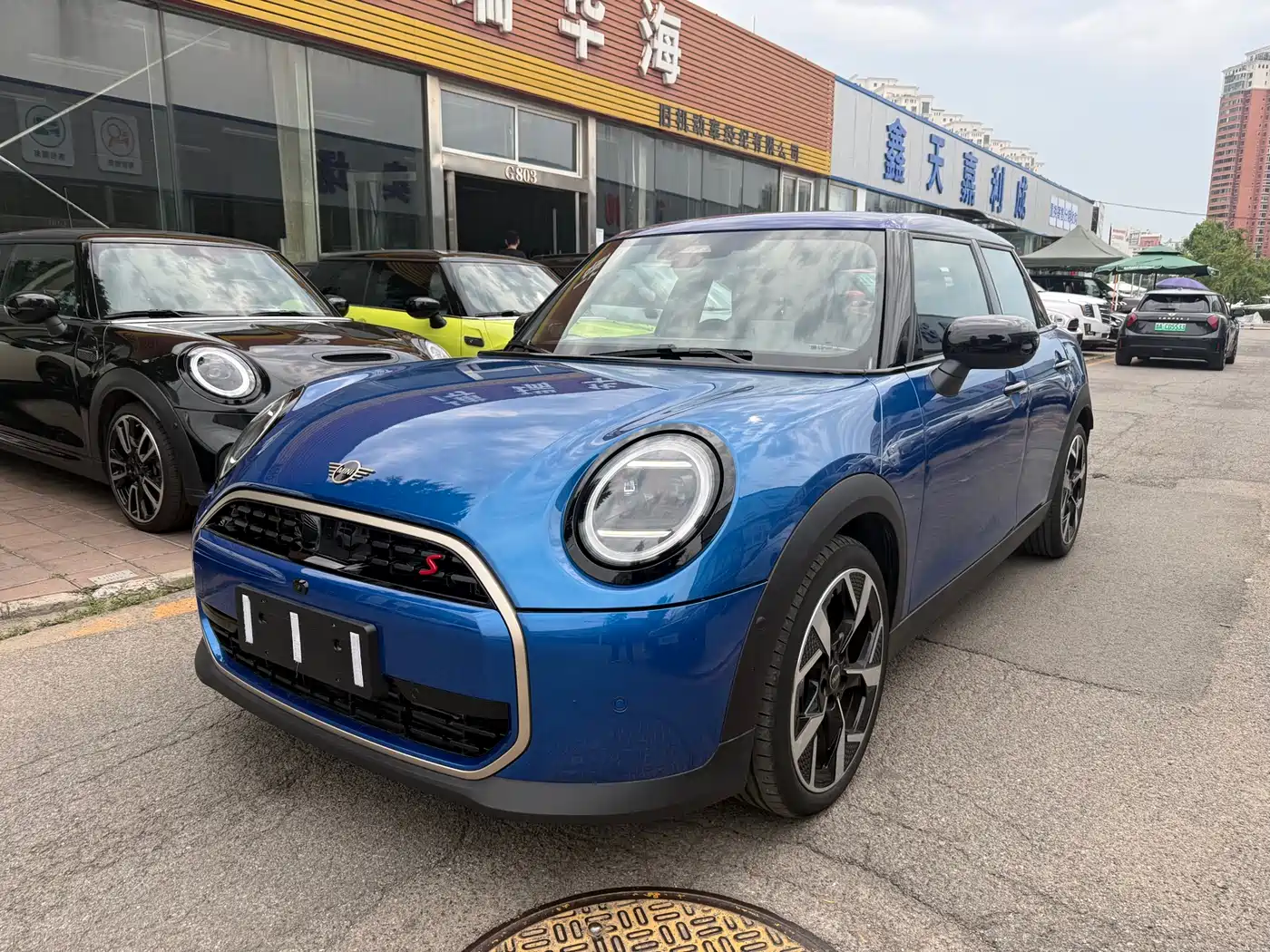 MINI MINI 2026 2025 Model 2.0T COOPER S Artist 5-Door