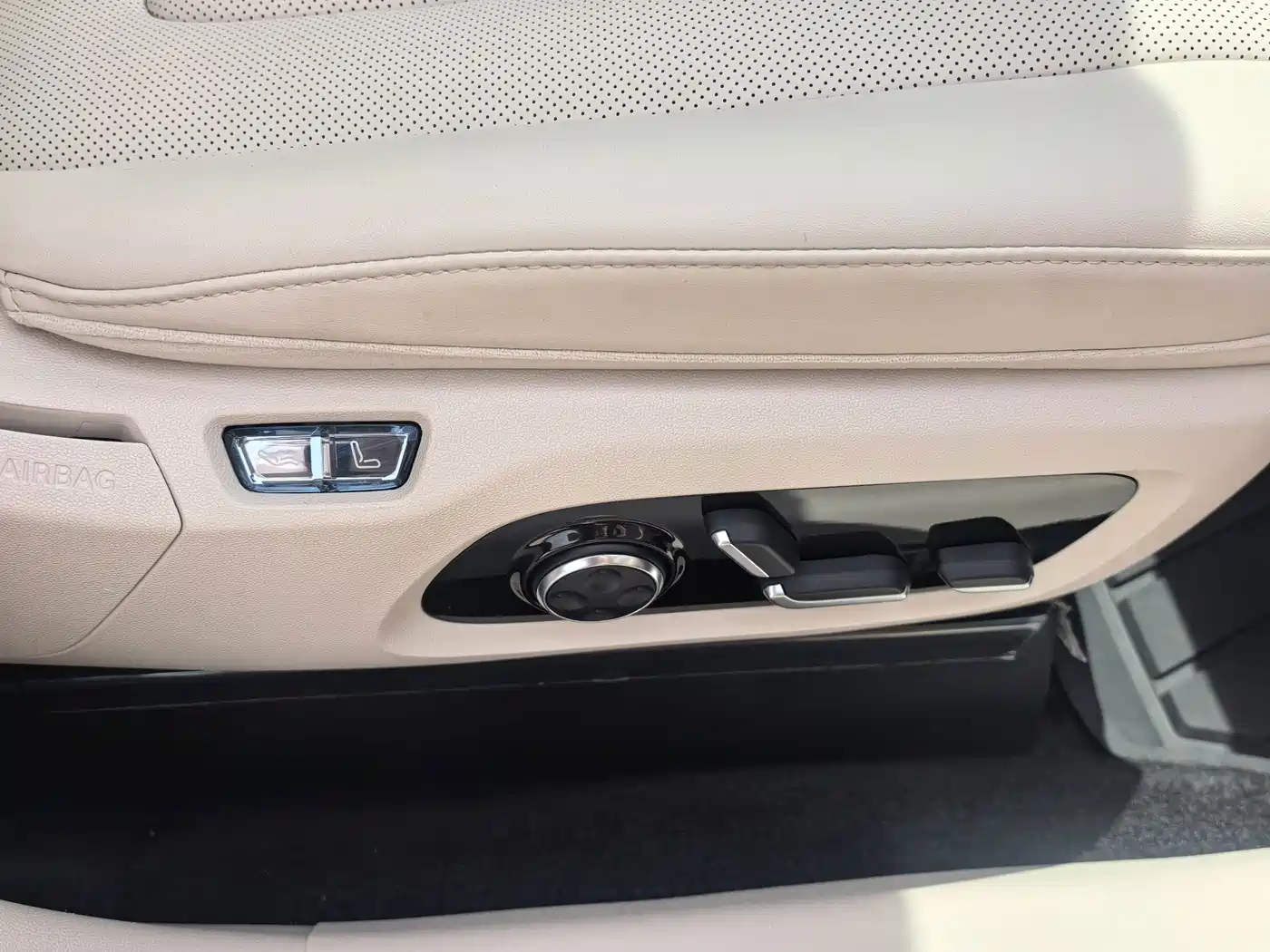 Zhijie Luxeed R7 2024 2024 Pure Electric 667km Max
