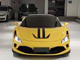 Photo 2 - Ferrari F8