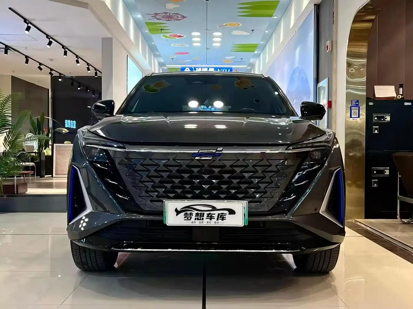 Changan Oshan Z6 EV 2022 2022 Blue Whale iDD 150KM Flagship PLUS